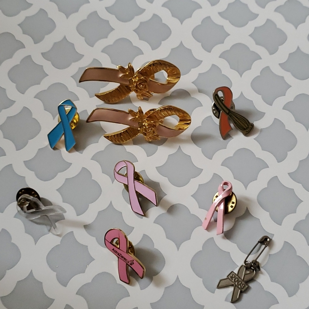 Vintage pin🏷